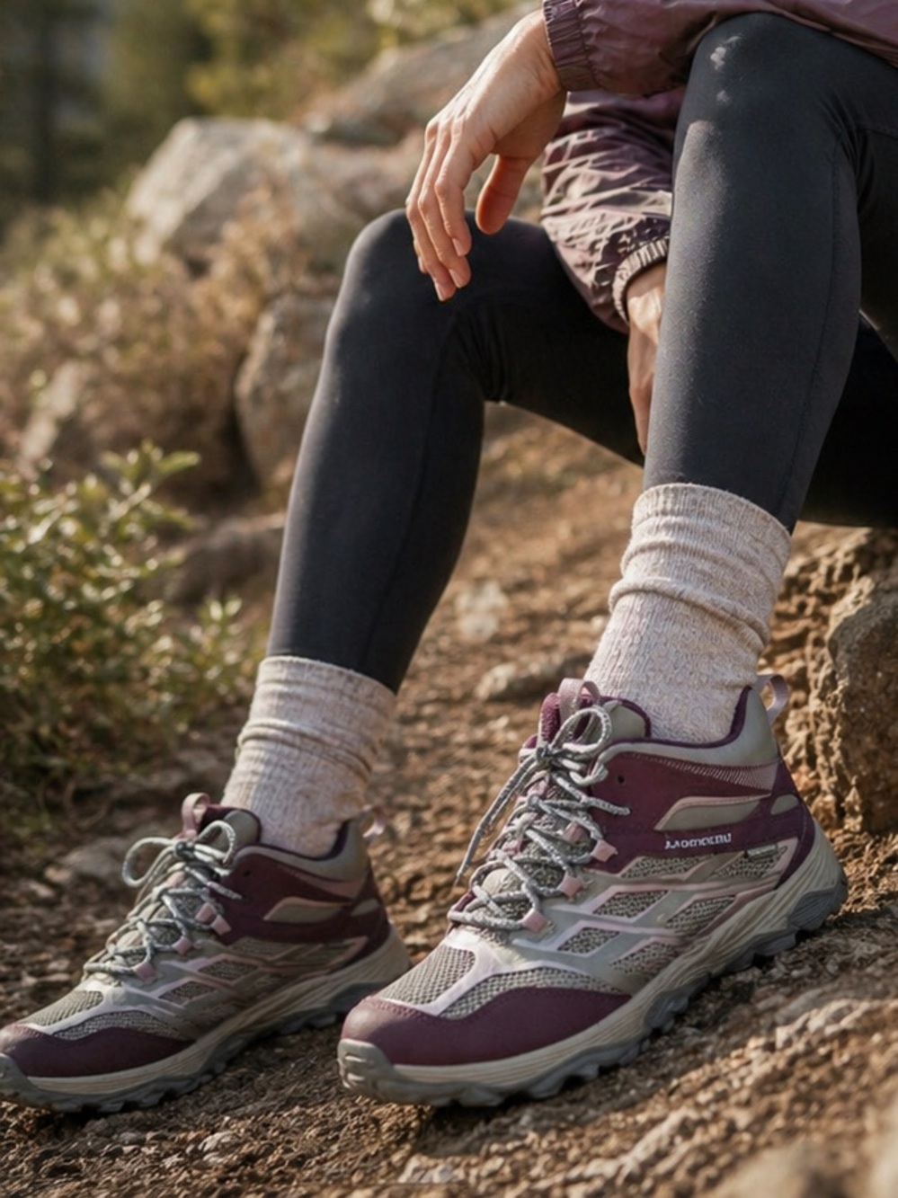 Merrell Waterproof Hiking Shoes Women’s 7 Gray and Plum